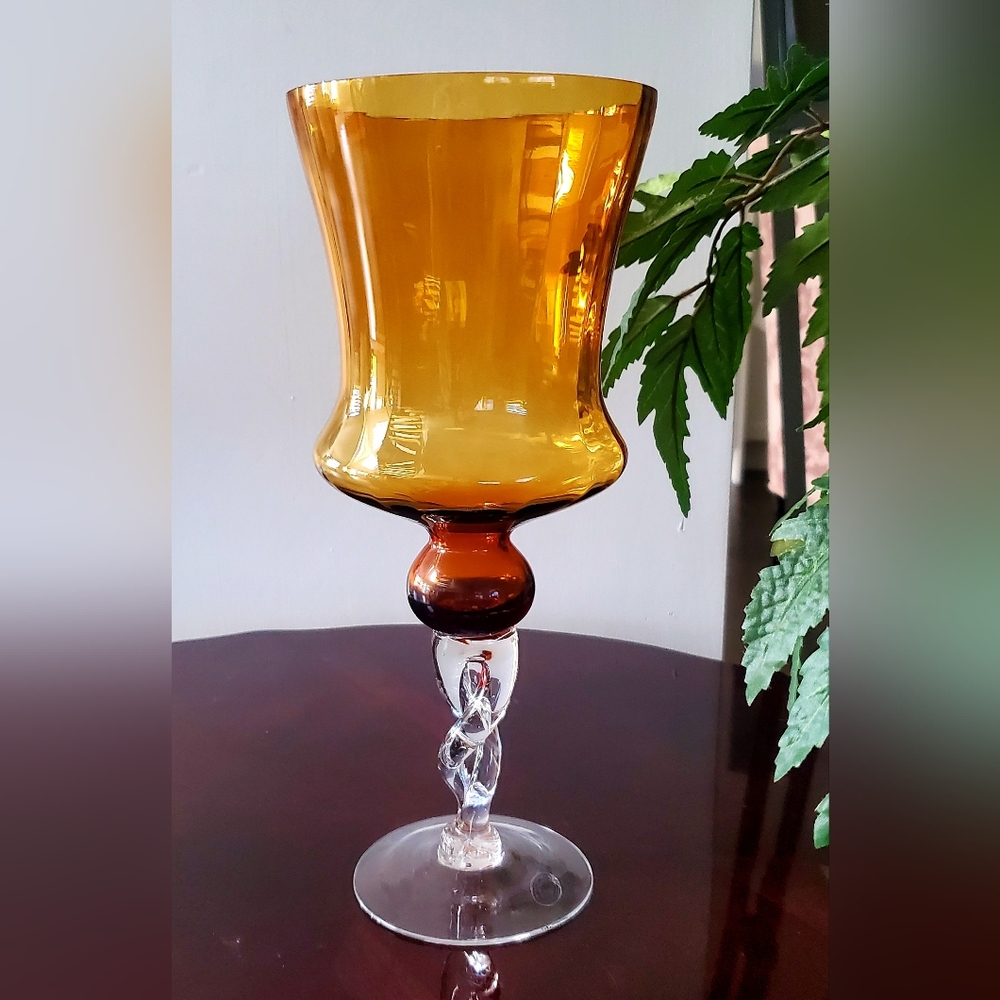 Amber Glass Hurrican Candleholder Centrepiece Twisted Stem Tabletop Regency Chic